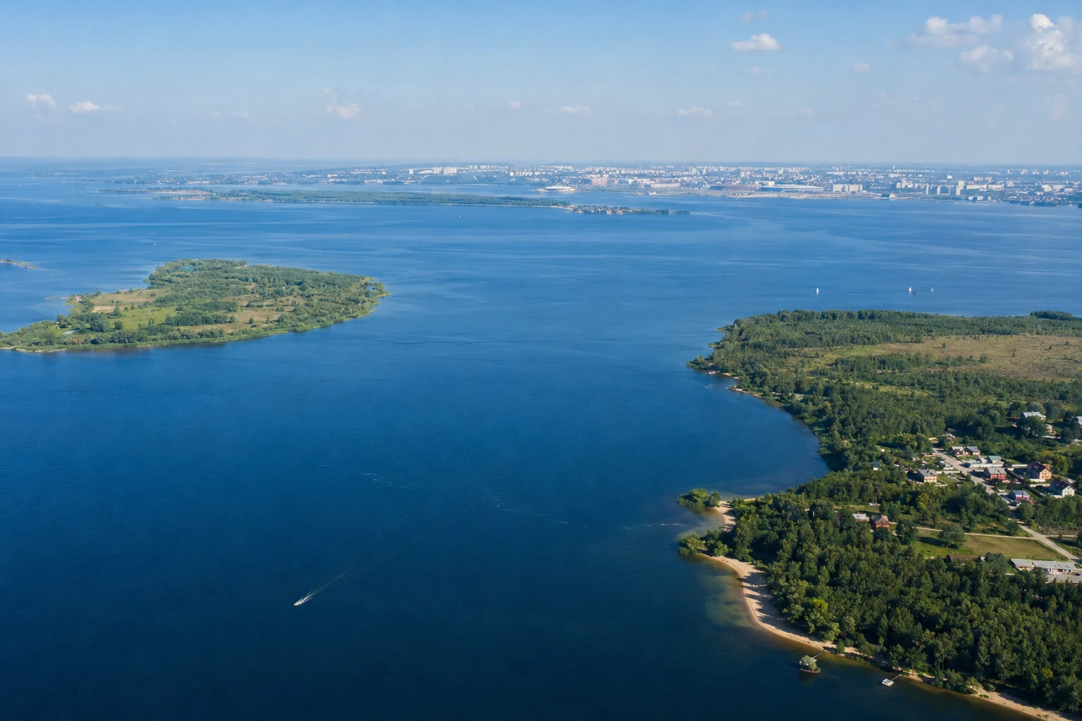 Панорама Куйбышевского водохранилища