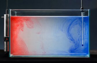 Тёплая и холодная области воды в лабораторной ёмкости